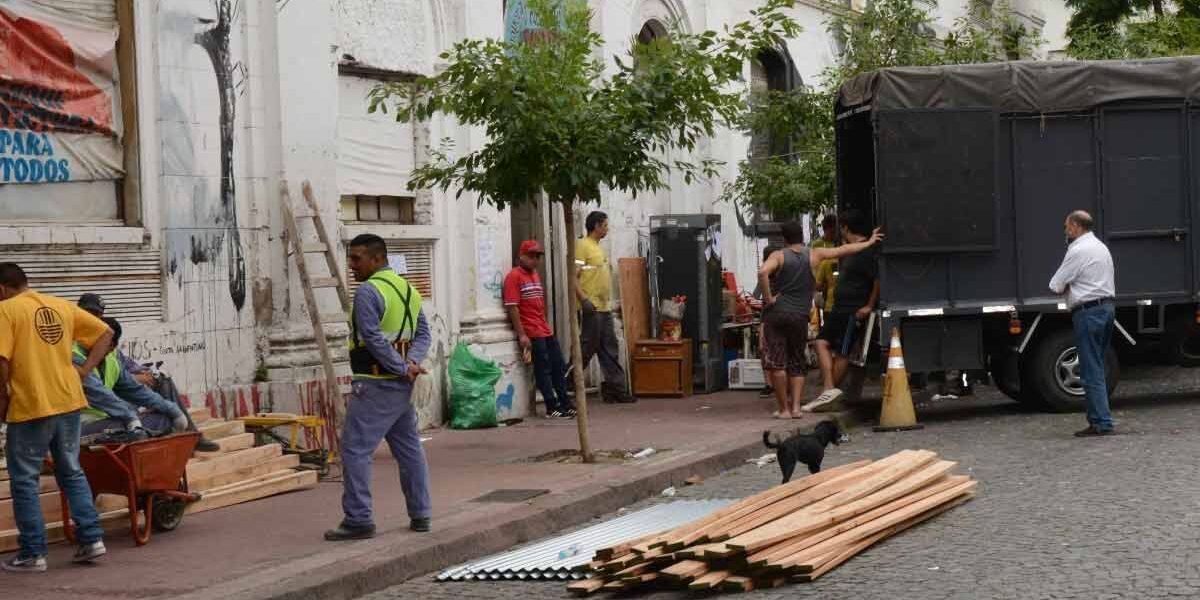 Freno judicial a los desalojos administrativos en la Ciudad de Buenos Aires: la Justicia exige control previo y soluciones habitacionales